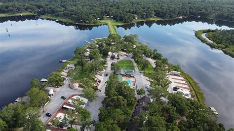 Twin Lakes Camp Resort is the ideal getaway for nature lovers | Hwy 331 Walton County USA