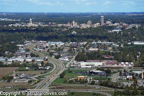 aerial photograph of Springfield, Illinois | Aerial Archives | Aerial and Satellite Imagery