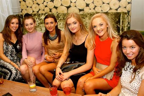 GALLERY: Queen's School leavers party - Cheshire Live