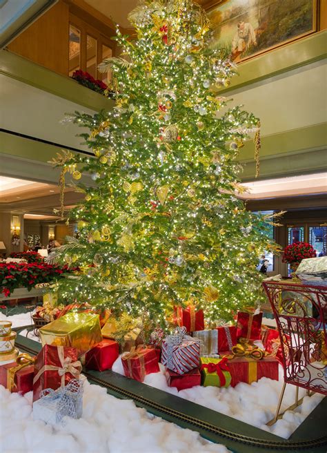 17 Beautiful Hotel Christmas Trees – Forbes Travel Guide Stories