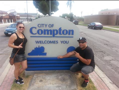 Compton Sign Hall Of Fame – LA HOOD LIFE TOURS