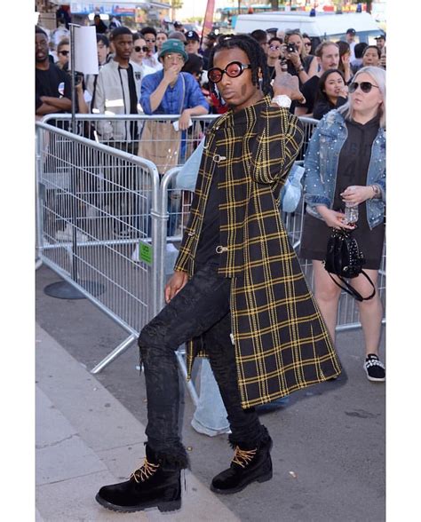 Playboi Carti Outfit from May 7, 2019 | WHAT’S ON THE STAR?