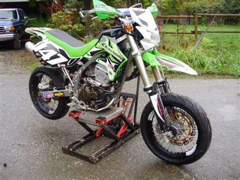 16+ Info KLX 250 Supermoto