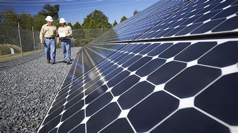 Duke Energy Florida proposes more solar, grid improvements for 2019 | Duke Energy | News Center