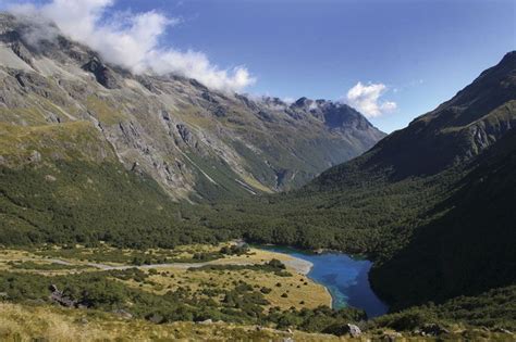 Nelson Lakes National Park | Hiking, Tramping, Boating | Britannica