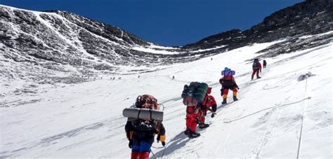 Chopta trekking - Tungnath,Chadrashila & Deoriatal