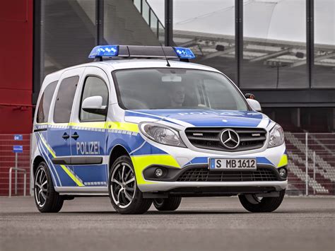 Evolution of German police cars | BENZTUNING