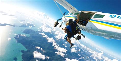 Skydive Airlie Beach | Whitsundays Day Tours | AirlieBeach.com