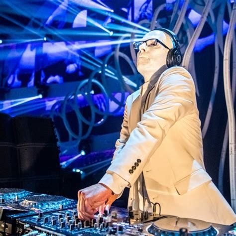 Stream Mr. White @ Sensation Mexico City 🇲🇽 by Mr. White | Listen ...