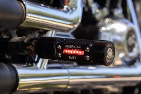 Made To See LED Harley Davidson - Motorcycle Foot Pegs