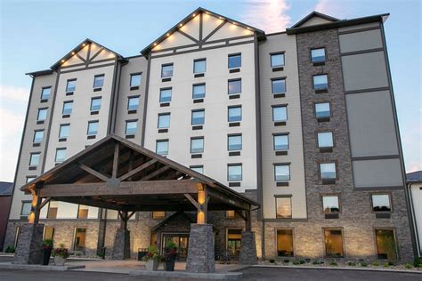 Berlin Encore Hotel & Suites - UPDATED 2021 Prices, Reviews & Photos (Millersburg, Ohio ...