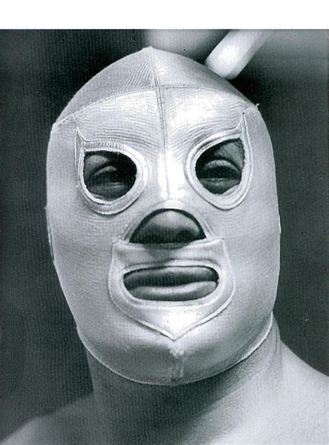 Who Is El Santo? 5 Things About The Lucha Libre Legend Of Mexican Pro Wrestling – Hollywood Life