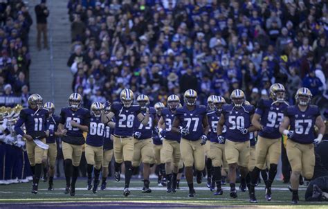 Washington Wide Receiver Predicts Huskies Win National Title Next Year ...