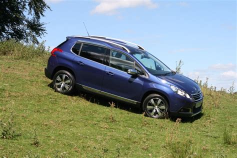 Peugeot 2008 | Reviews, Test Drives | Complete Car