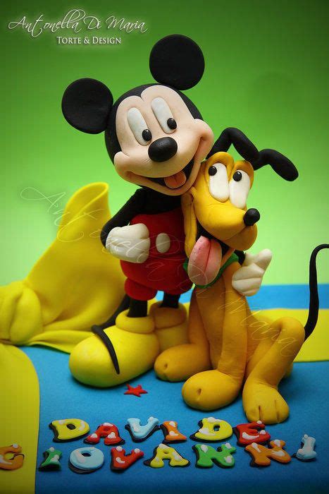 mickey and pluto...1 | Mickey cakes, Mickey and minnie cake, Mickey mouse cake