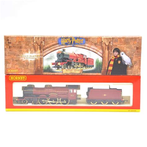 Lot 222 - Hornby OO gauge model railway train set