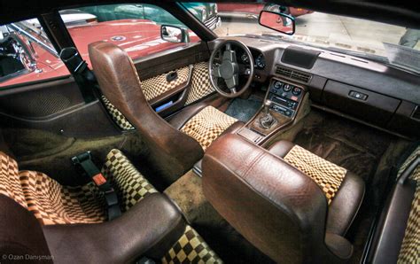 Porsche 924 Turbo Interior with Brown Leather Seats