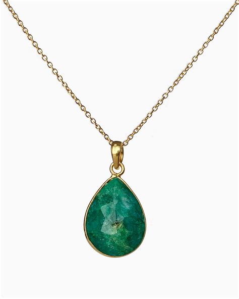 Large Emerald Pendant Necklace - Veda Jewelry