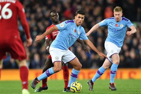 Rodri talks about life in England & personal progress under Guardiola