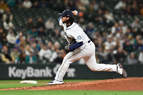 Seattle Mariners' Injury Updates on Andres Munoz and Robbie Ray - Fastball