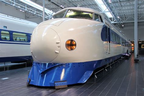 The Shinkansen: Japan’s Bullet Train | Nippon.com