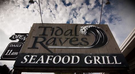 Depoe Bay Restaurant Tidal Raves in 2020 | Depoe bay, Grilled seafood ...