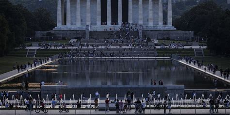 Lincoln Memorial vandalized with pro-Palestinian graffiti: report - Raw Story