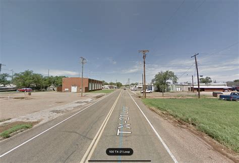 Long Lot in downtown Spur , Texas - 4,000 sq.ft - LAND IS HOME