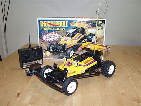 80s Nikko RC car. One of the very few toys that I always wanted to have as a kid, but even until ...