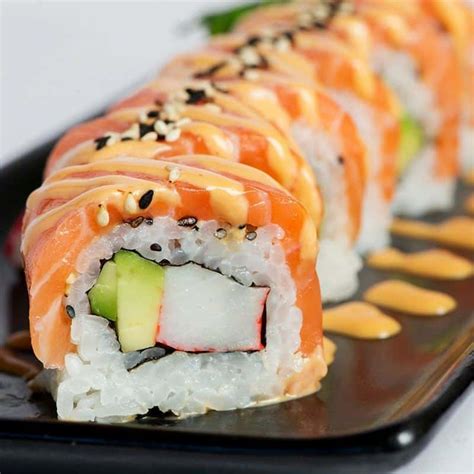 What is an Alaska Roll and How to Make it? - Oak Rowan Foodie