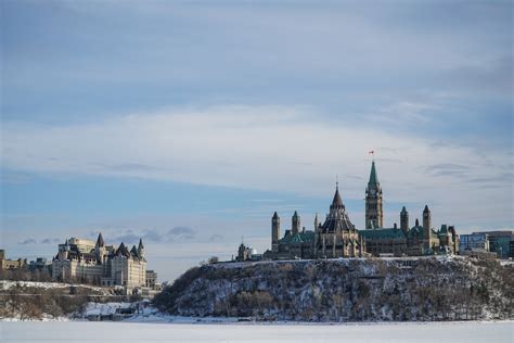 8 Ways to Enjoy Ottawa in the Winter - Must Do Canada