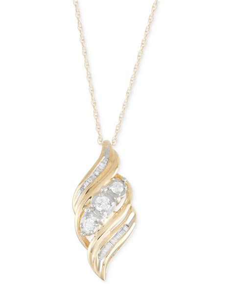 Lyst - Macy's Diamond Pendant Necklace (1/5 Ct. T.w.) In 10k Gold in Metallic