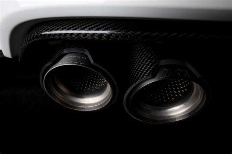 BMW M Performance Exhaust. (10/2016)