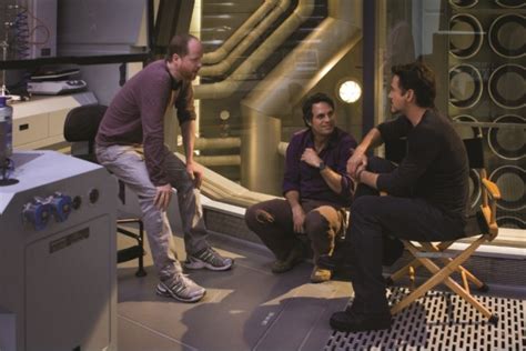 THE AVENGERS - Candid Behind the Scenes Set Photo — GeekTyrant