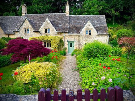 Beautiful location and well appointed period rooms. - Review of The Swan Hotel, Bibury - Tripadvisor