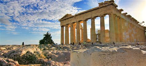 Top 10 Tourist Attractions in Greece - Globelink Blog