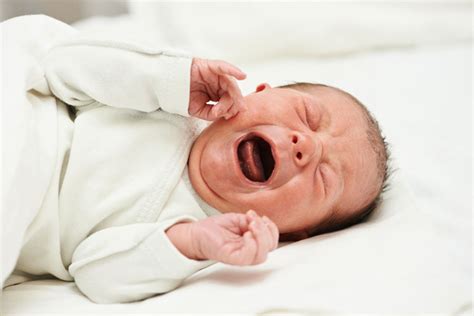 Colic in infants - myDr.com.au