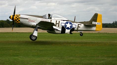 North American P-51 Mustang - Aircrafts and Planes