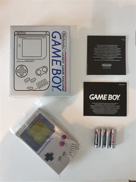 Nintendo, Nintendo Gameboy Classic DMG-01 1989 Console +Original Tetris ...