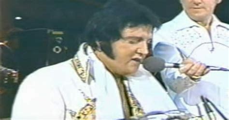 Elvis Presley'nin Ölmeden Önceki Son Performansı İlk Kez Paylaşıldı - İzleyince Tüyleriniz Diken ...