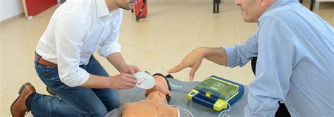 4 Best Philips Defibrillators - Aug. 2021 - BestReviews