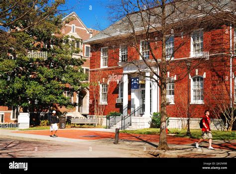 University of georgia campus hi-res stock photography and images - Alamy