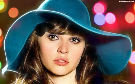 Felicity Jones HD Wallpaper