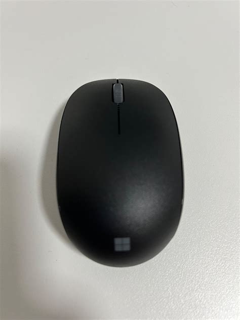 Microsoft bluetooth mouse (black), Computers & Tech, Parts ...