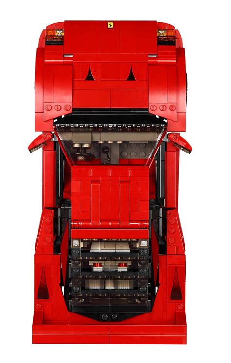 LEGO Produces Incredibly Detailed Ferrari F40 Model