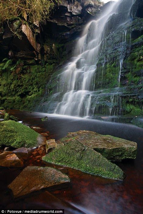 Stunning images reveal the Peak District's beauty | Daily Mail Online