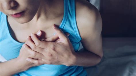 Heartburn or Chest Pain? Here's How to Tell the Difference