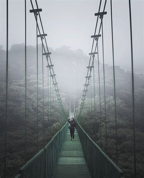 Explore the Enchanting Cloud Forest in Monteverde