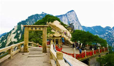 7 Top Destinations for Hiking In China | Expats Holidays