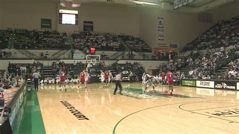 UWGB Men's Basketball Extends Deal with Resch Center